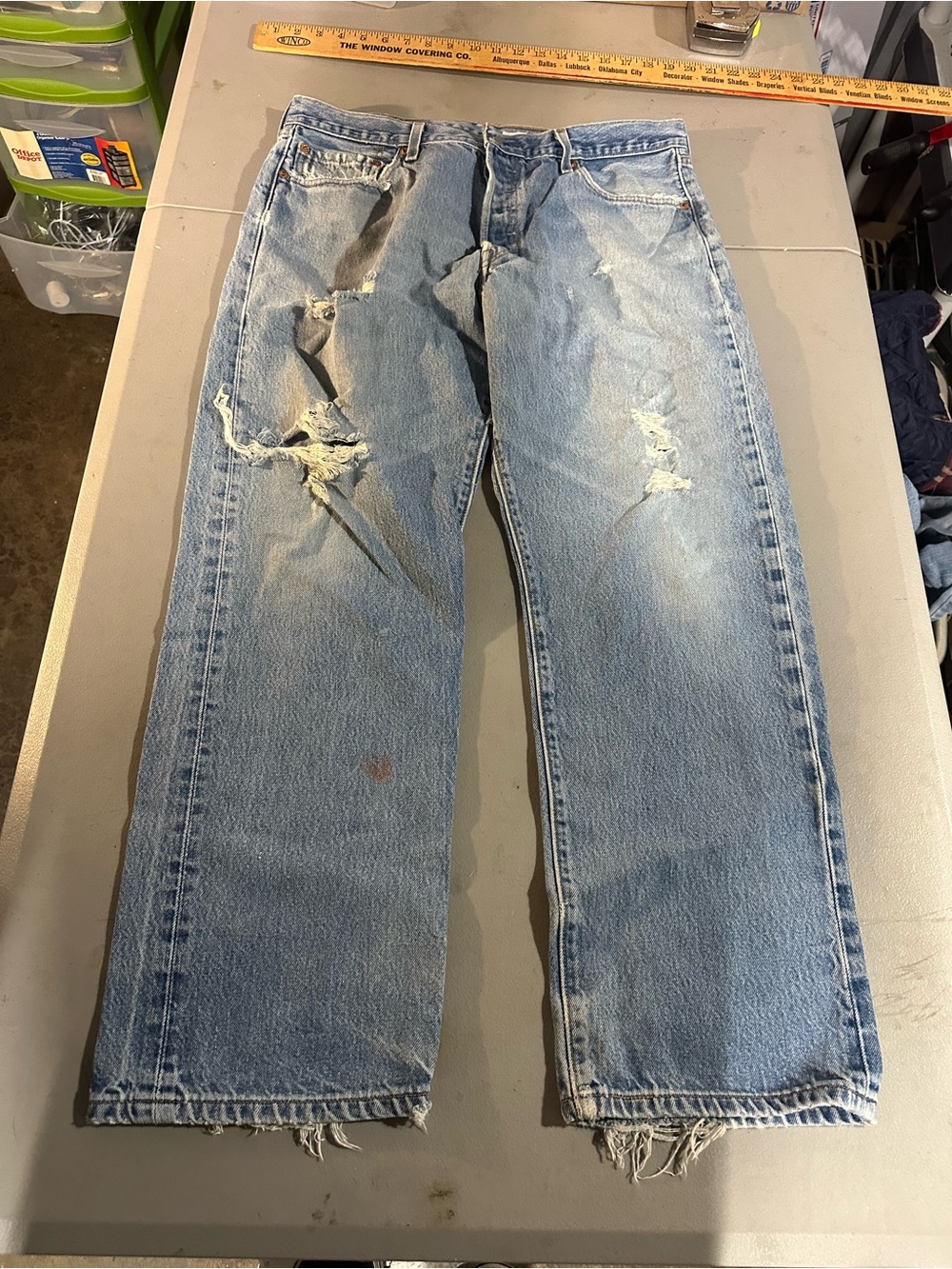 Title: Levi's 501 XX Jeans W38 L33 Distressed Light Wash Grunge Denim